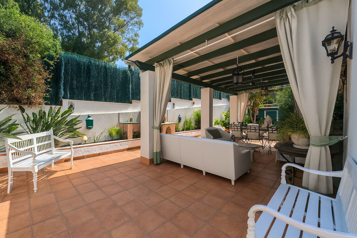 Appartement te koop in New Golden Mile | 3 slaapkamers H5135899