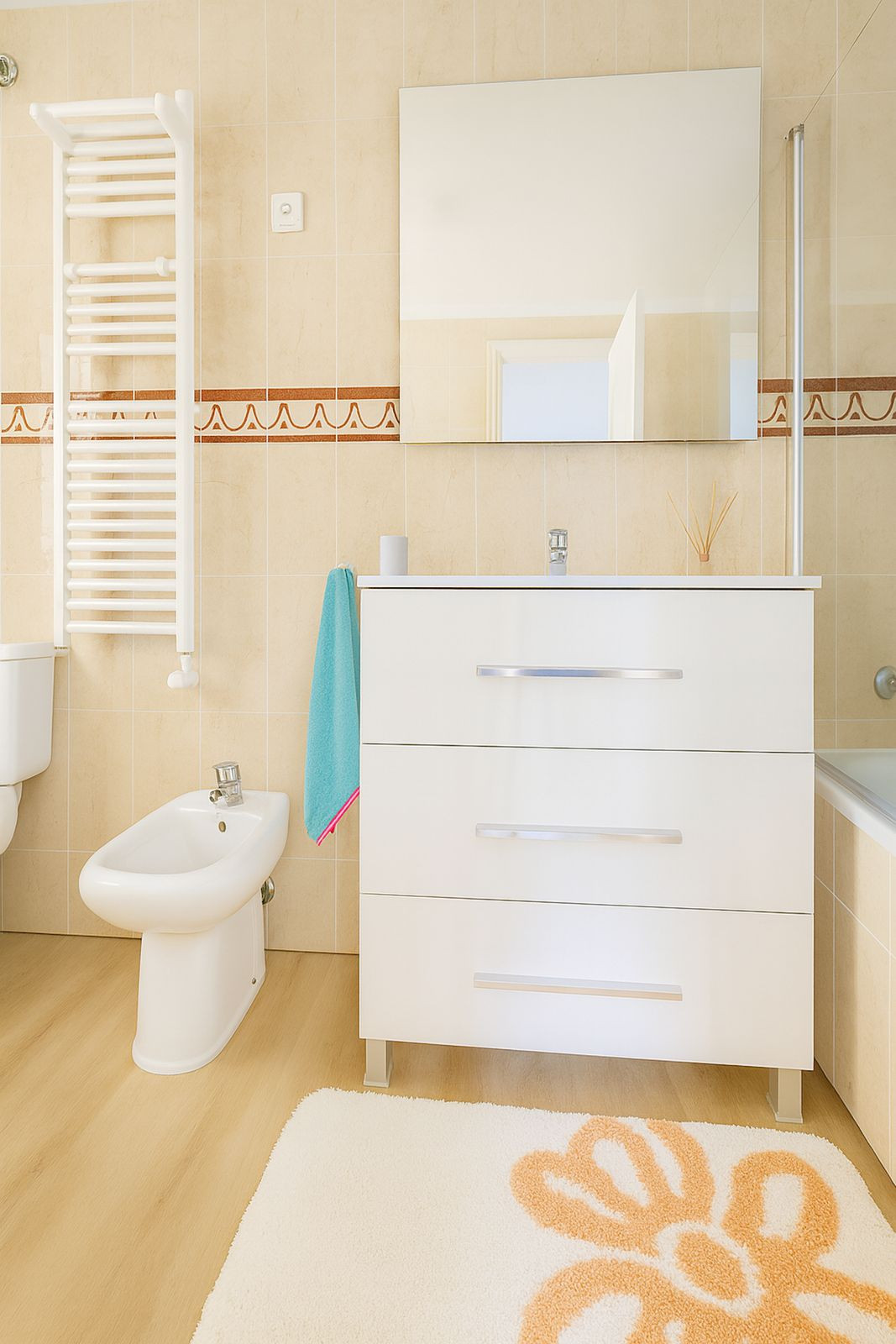 Appartement te koop in New Golden Mile | 3 slaapkamers H5135899