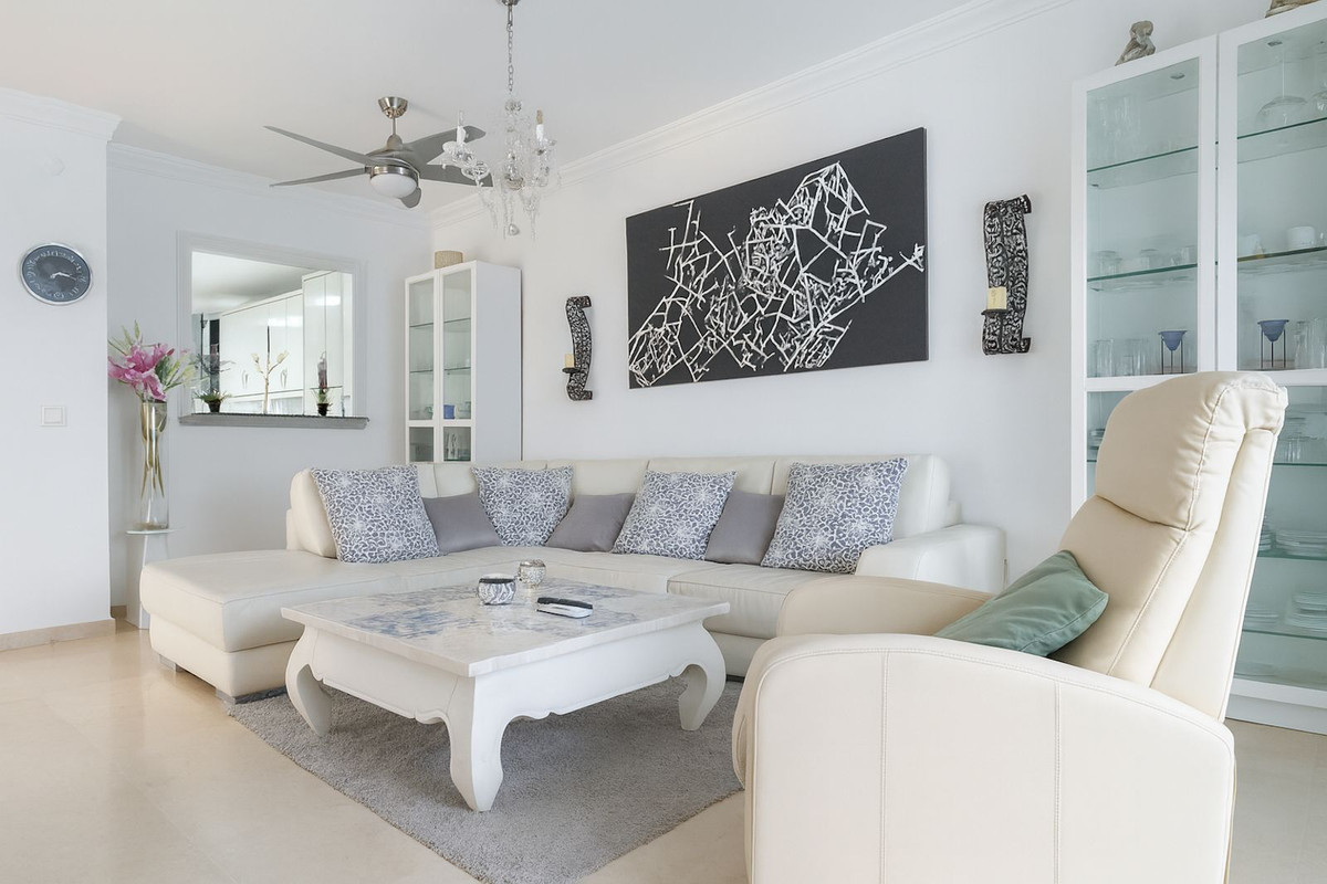 Appartement te koop in New Golden Mile | 3 slaapkamers H5135899