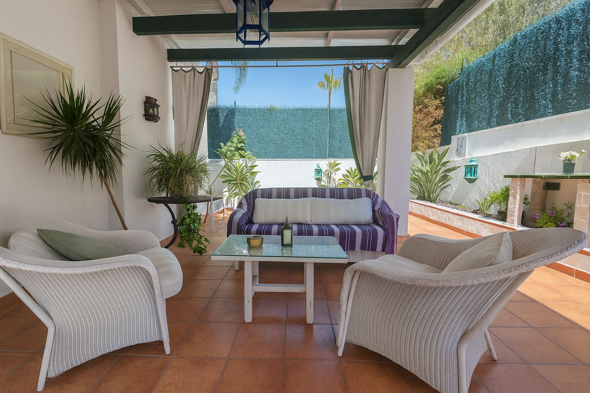 Appartement te koop in New Golden Mile | 3 slaapkamers H5135899