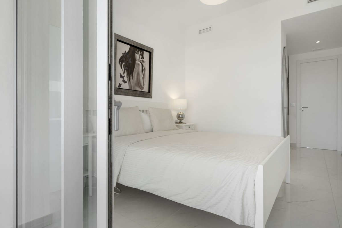 Appartement te koop in New Golden Mile | 3 slaapkamers H5137900