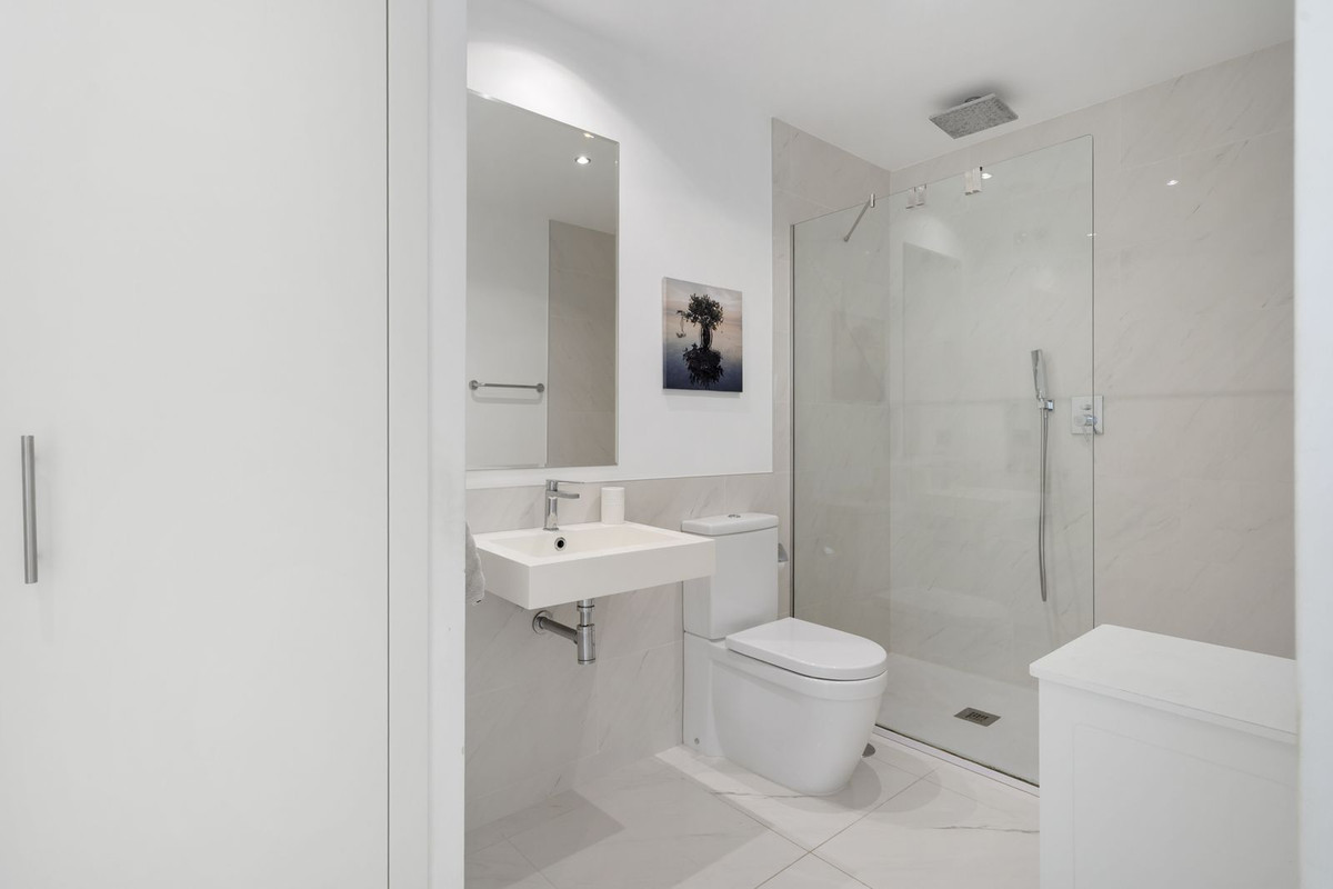 Appartement te koop in New Golden Mile | 3 slaapkamers H5137900