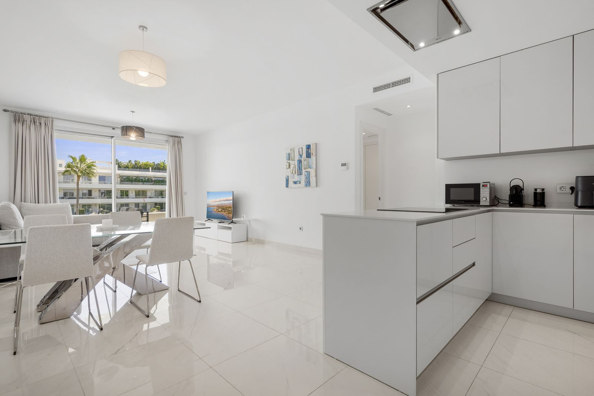 Appartement te koop in New Golden Mile | 3 slaapkamers H5137900