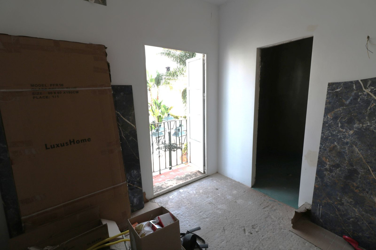 Appartement te koop in New Golden Mile | 1 slaapkamers H5139775
