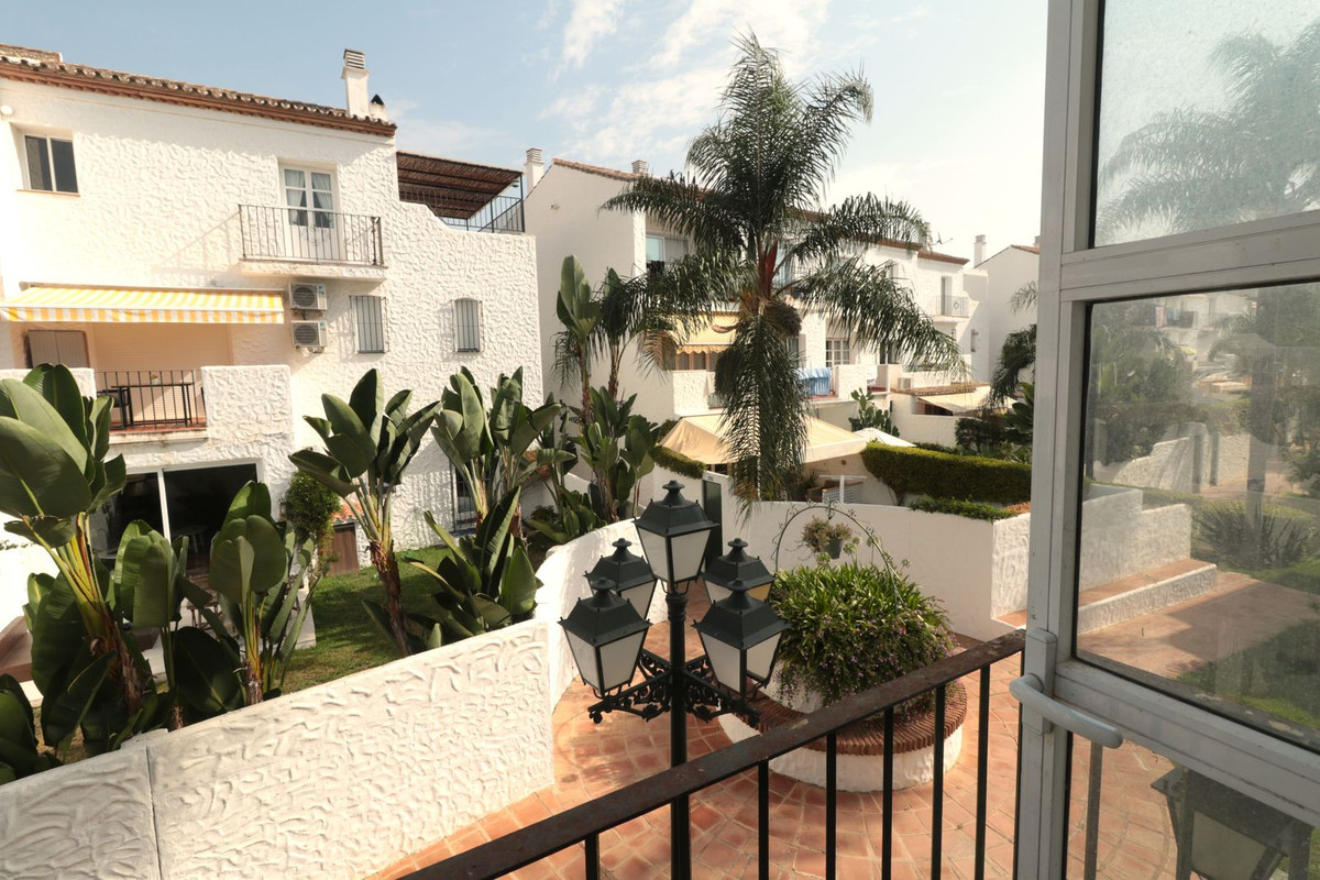 Appartement te koop in New Golden Mile | 1 slaapkamers H5139775
