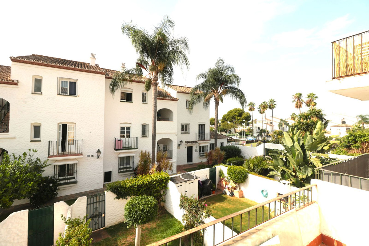 Appartement te koop in New Golden Mile | 1 slaapkamers H5139775