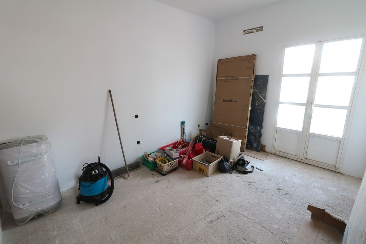 Appartement te koop in New Golden Mile | 1 slaapkamers H5139775