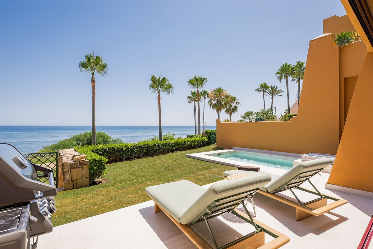 Appartement te koop in New Golden Mile | 4 slaapkamers H5145919