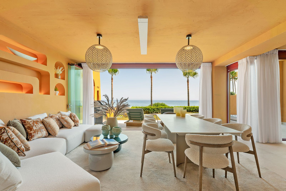 Appartement te koop in New Golden Mile | 4 slaapkamers H5145919