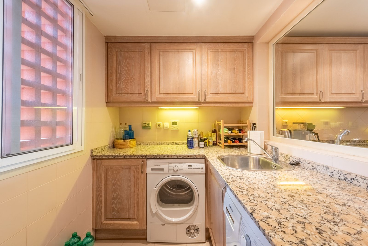 Appartement te koop in New Golden Mile | 3 slaapkamers H5147947