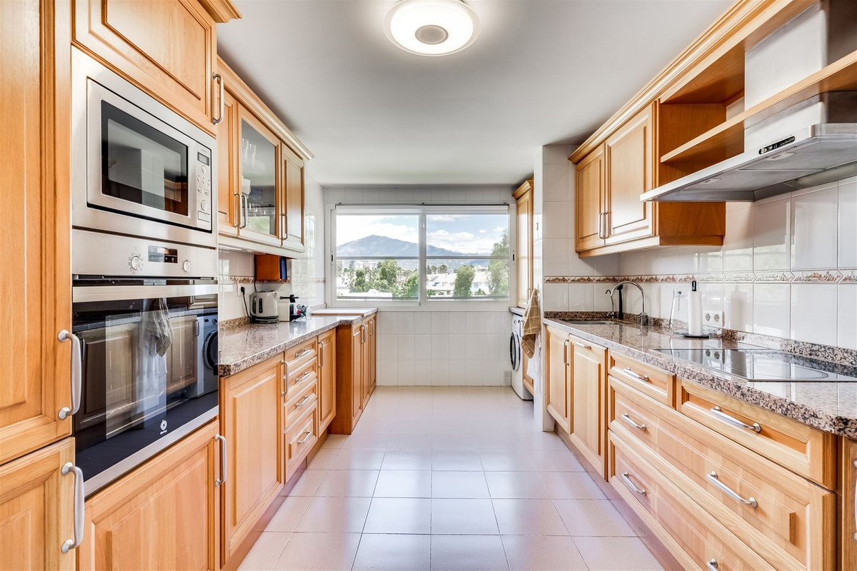 Appartement te koop in New Golden Mile | 2 slaapkamers H5150536