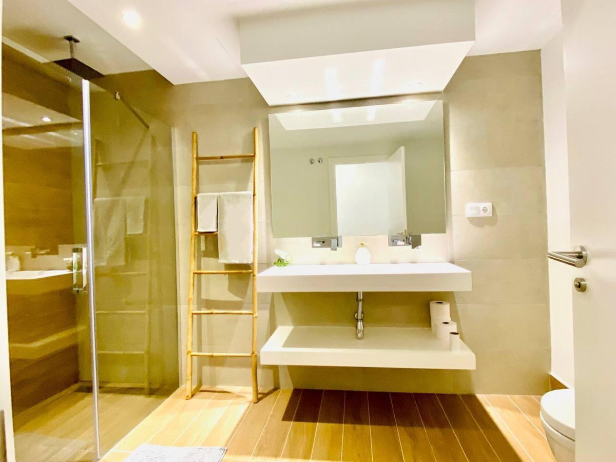 Appartement te koop in New Golden Mile | 2 slaapkamers H5161285