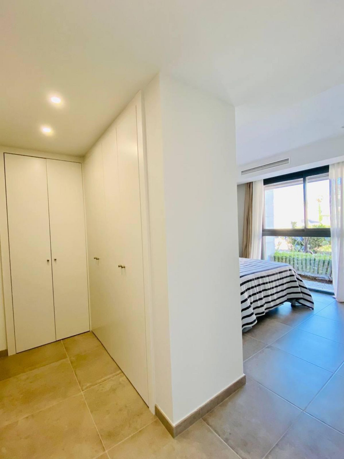 Appartement te koop in New Golden Mile | 2 slaapkamers H5161285