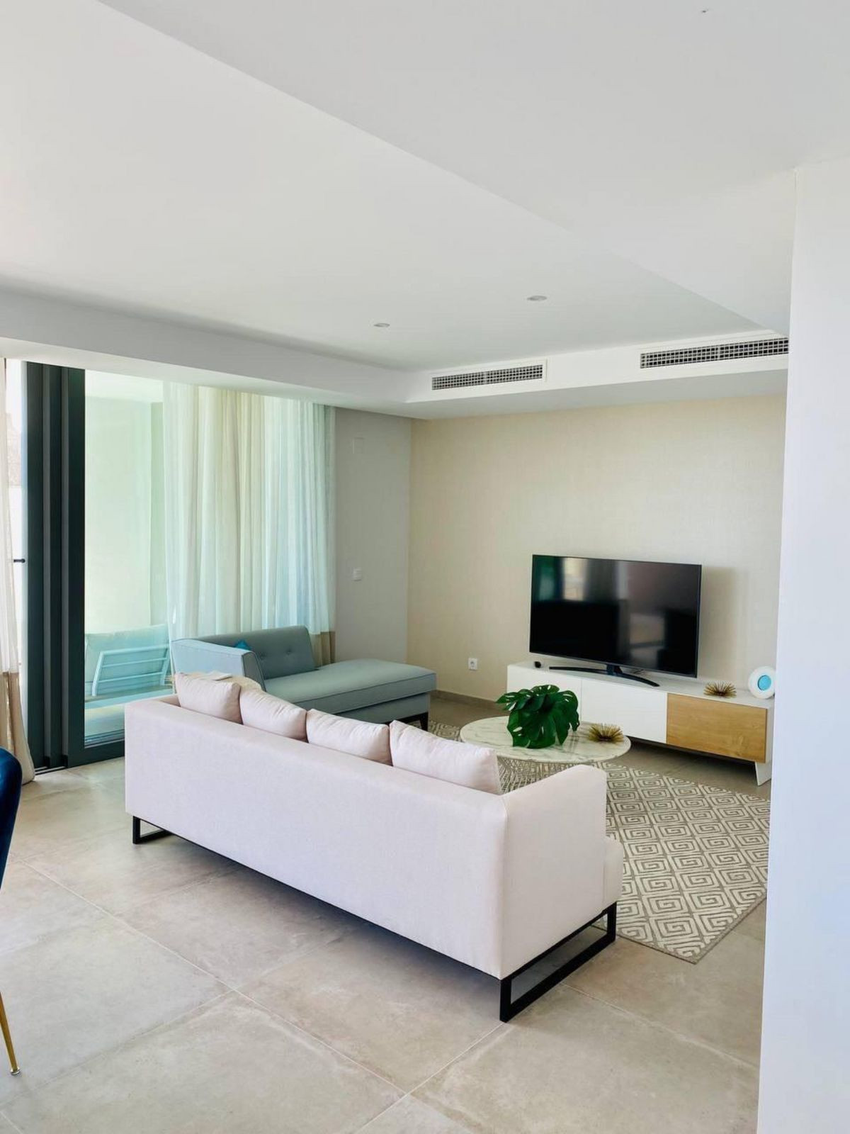 Appartement te koop in New Golden Mile | 2 slaapkamers H5161285