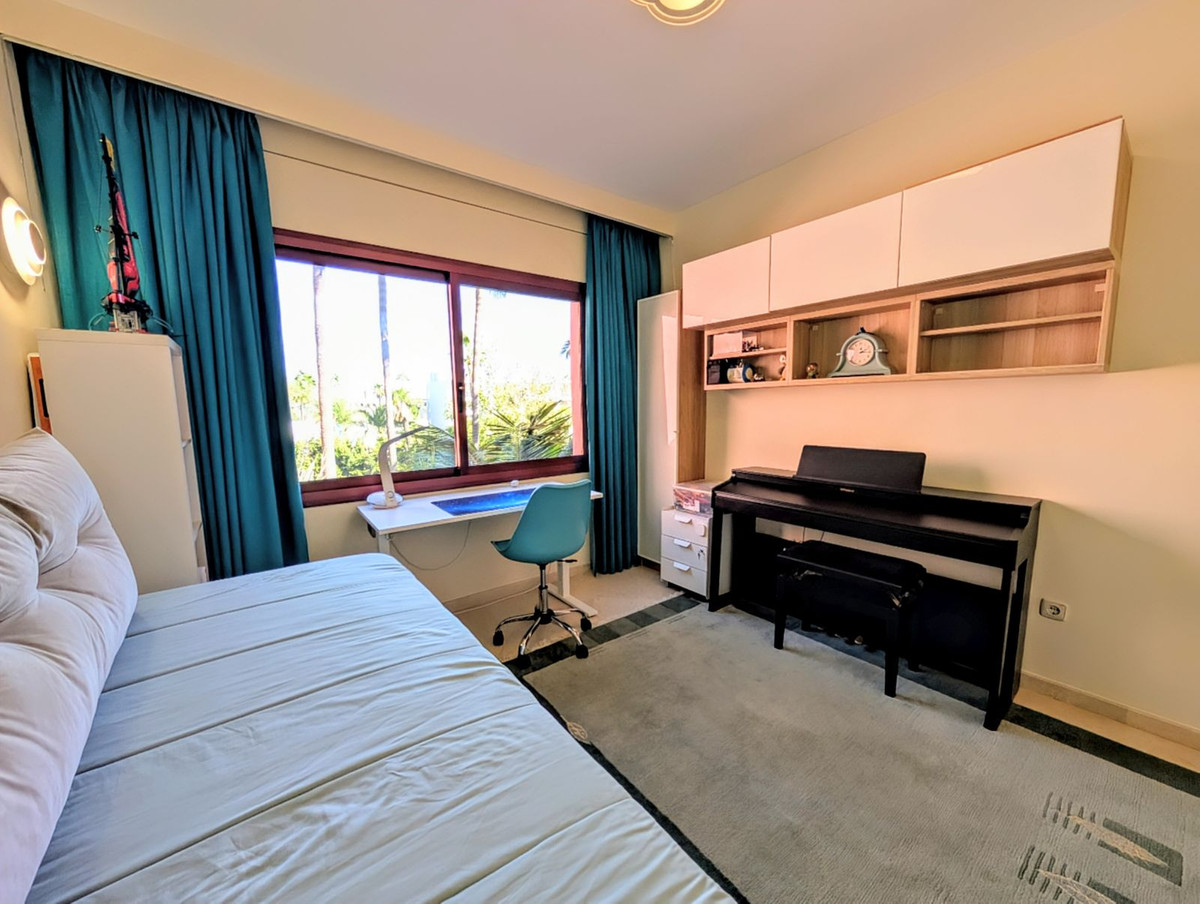 Property main view 42