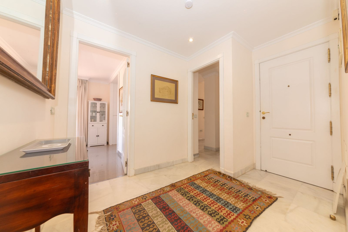 Appartement te koop in New Golden Mile | 5 slaapkamers H5258740