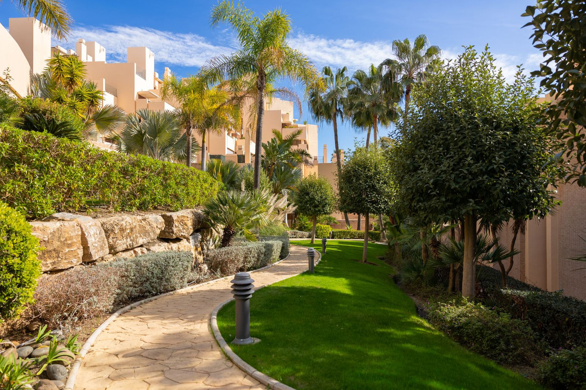 Appartement te koop in New Golden Mile | 3 slaapkamers H5292010