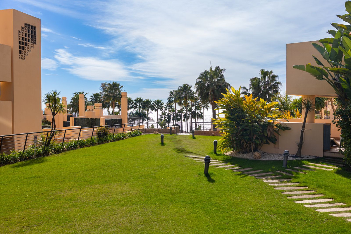 Appartement te koop in New Golden Mile | 3 slaapkamers H5292010