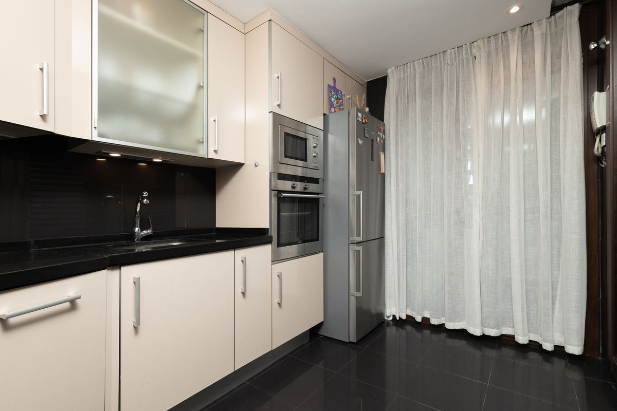 Appartement te koop in New Golden Mile | 3 slaapkamers H5292010