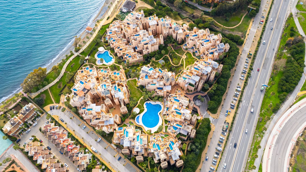 Appartement te koop in New Golden Mile | 3 slaapkamers H5292010