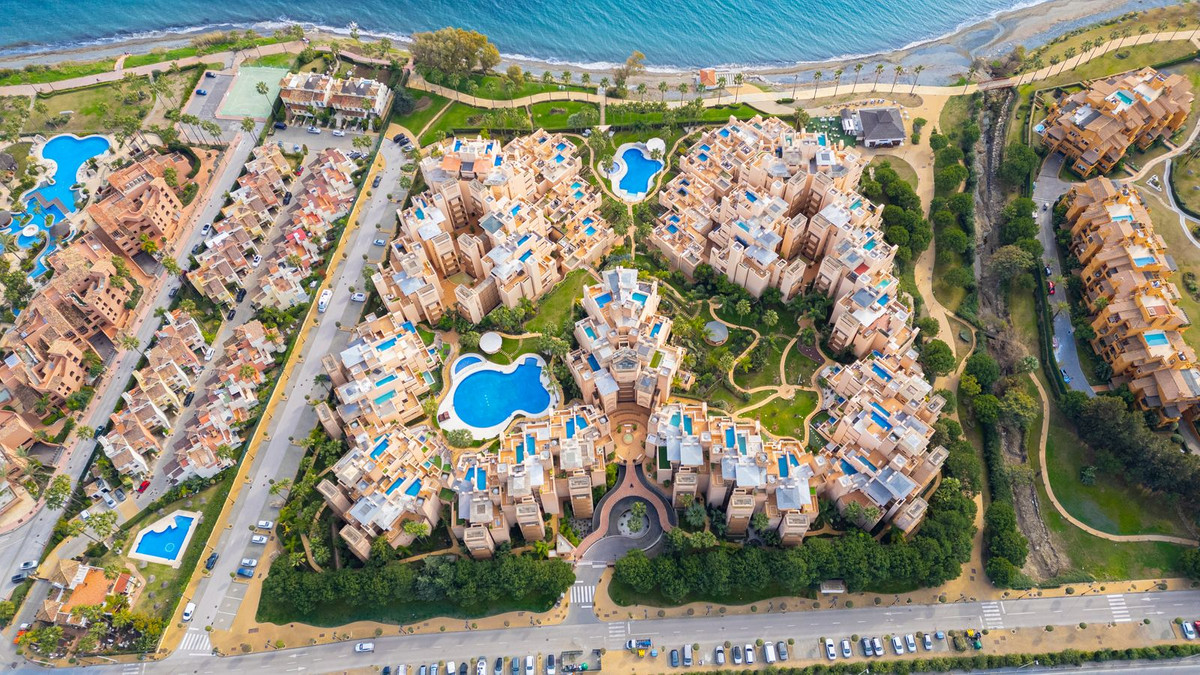 Appartement te koop in New Golden Mile | 3 slaapkamers H5292010