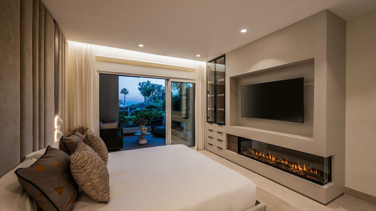 Appartement te koop in New Golden Mile | 3 slaapkamers H5292682