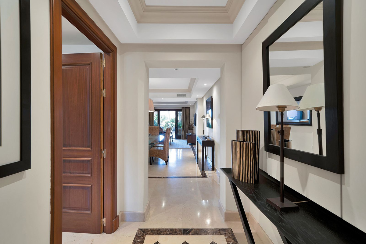 Appartement te koop in New Golden Mile | 2 slaapkamers H5294734