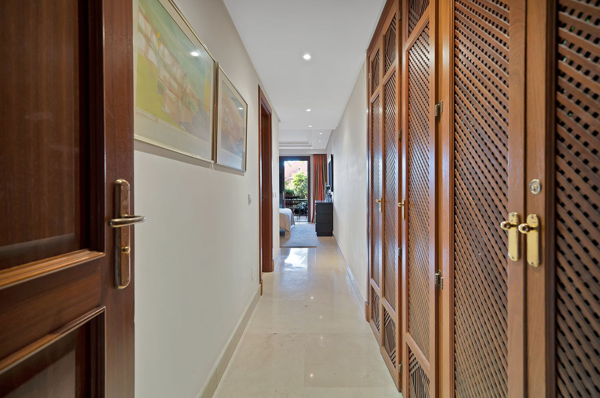 Appartement te koop in New Golden Mile | 2 slaapkamers H5294734