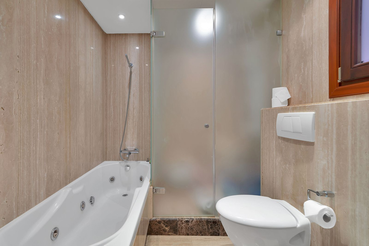 Appartement te koop in New Golden Mile | 2 slaapkamers H5294734