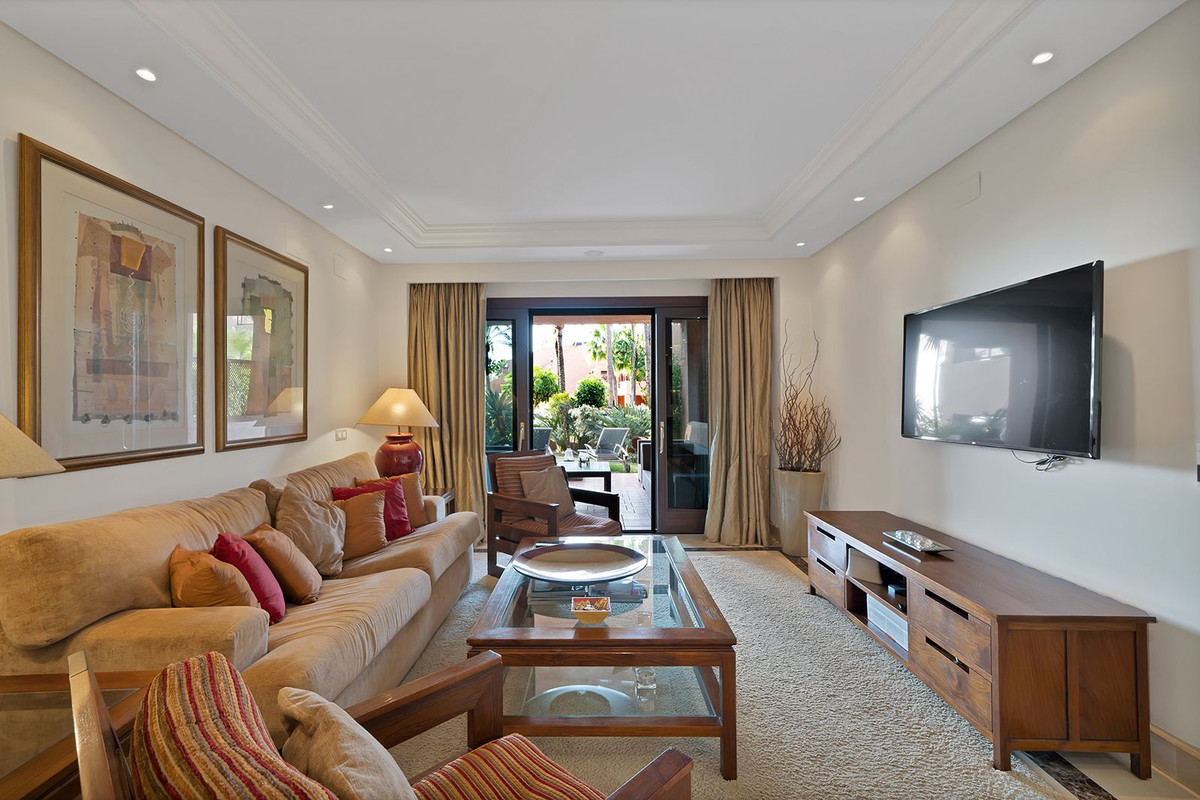 Appartement te koop in New Golden Mile | 2 slaapkamers H5294734