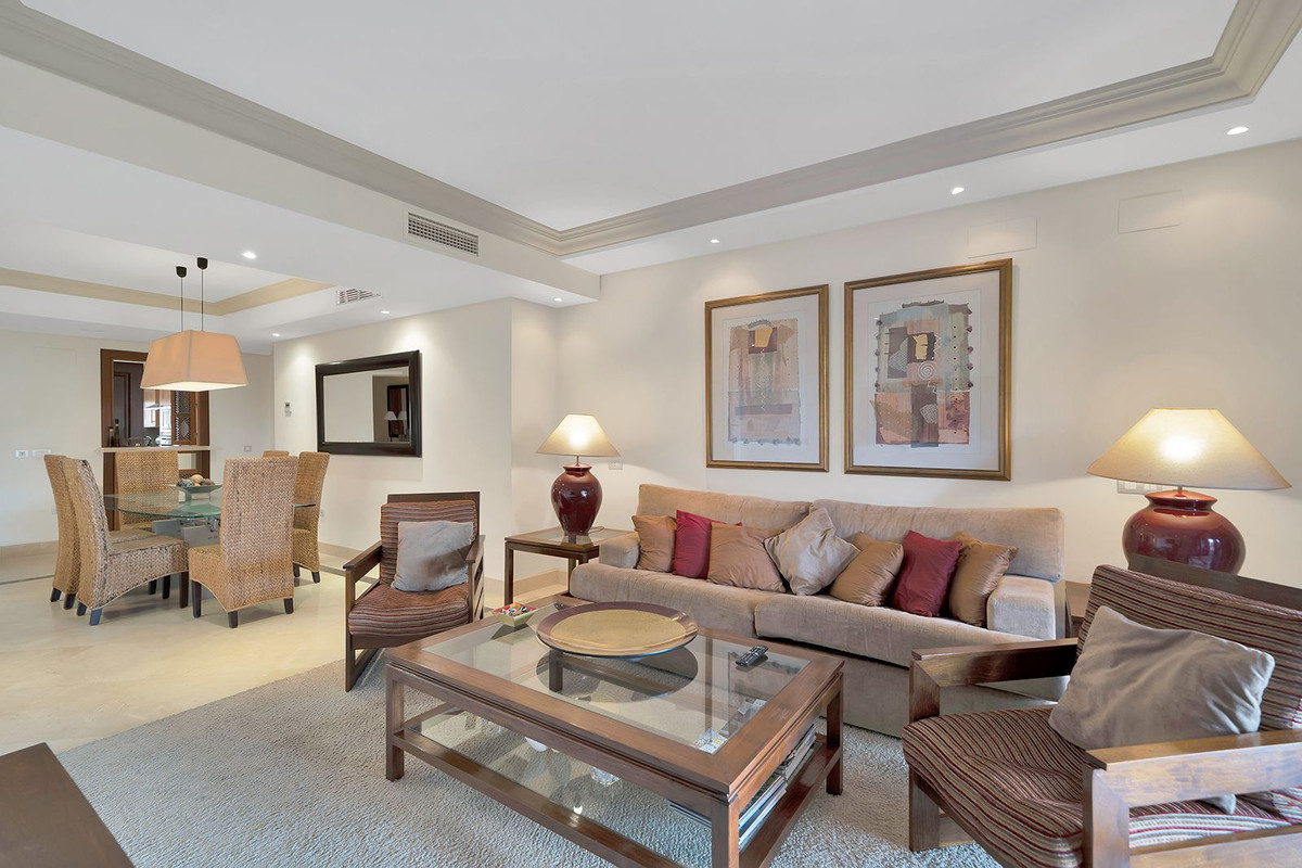 Appartement te koop in New Golden Mile | 2 slaapkamers H5294734