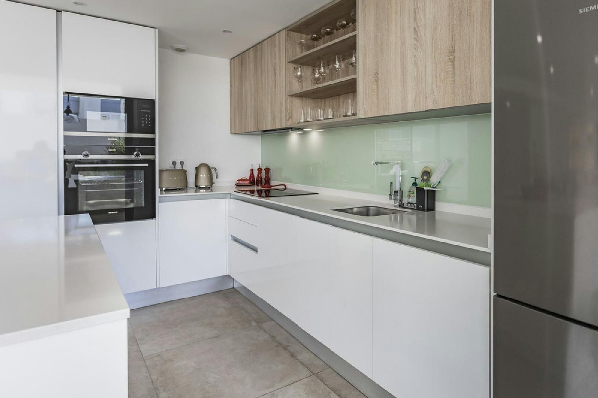 Appartement te koop in New Golden Mile | 2 slaapkamers H5296306