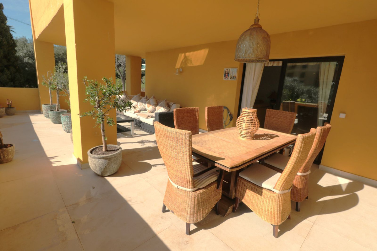 Appartement te koop in New Golden Mile | 3 slaapkamers H5299636