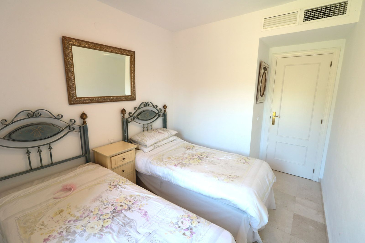 Appartement te koop in New Golden Mile | 3 slaapkamers H5299636