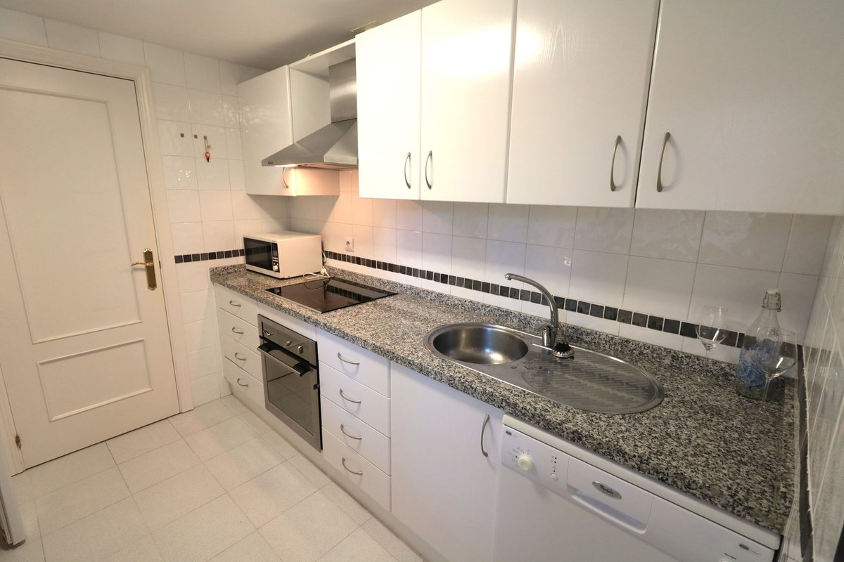 Appartement te koop in New Golden Mile | 3 slaapkamers H5299636