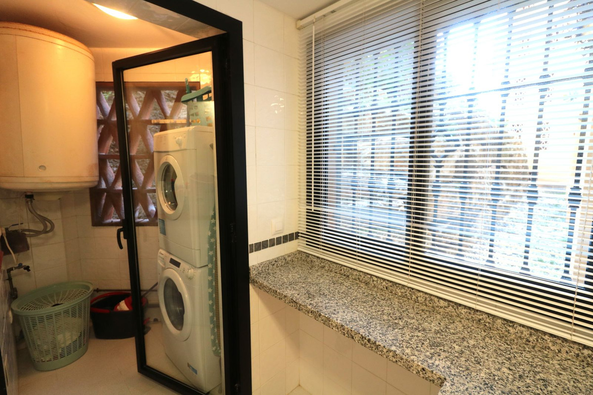 Appartement te koop in New Golden Mile | 3 slaapkamers H5299636