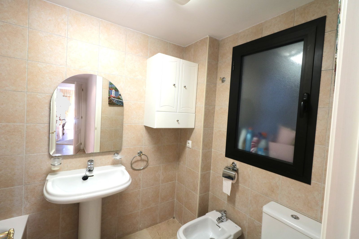 Appartement te koop in New Golden Mile | 3 slaapkamers H5299636