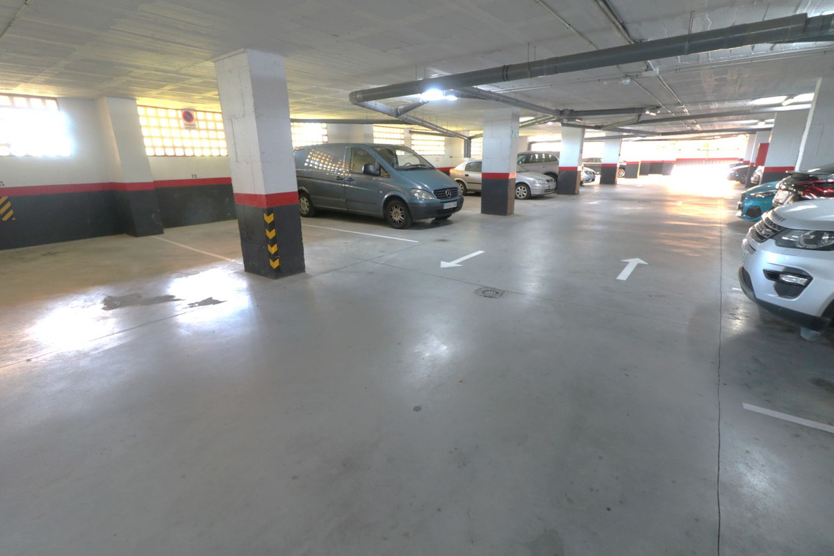 Appartement te koop in New Golden Mile | 3 slaapkamers H5299636