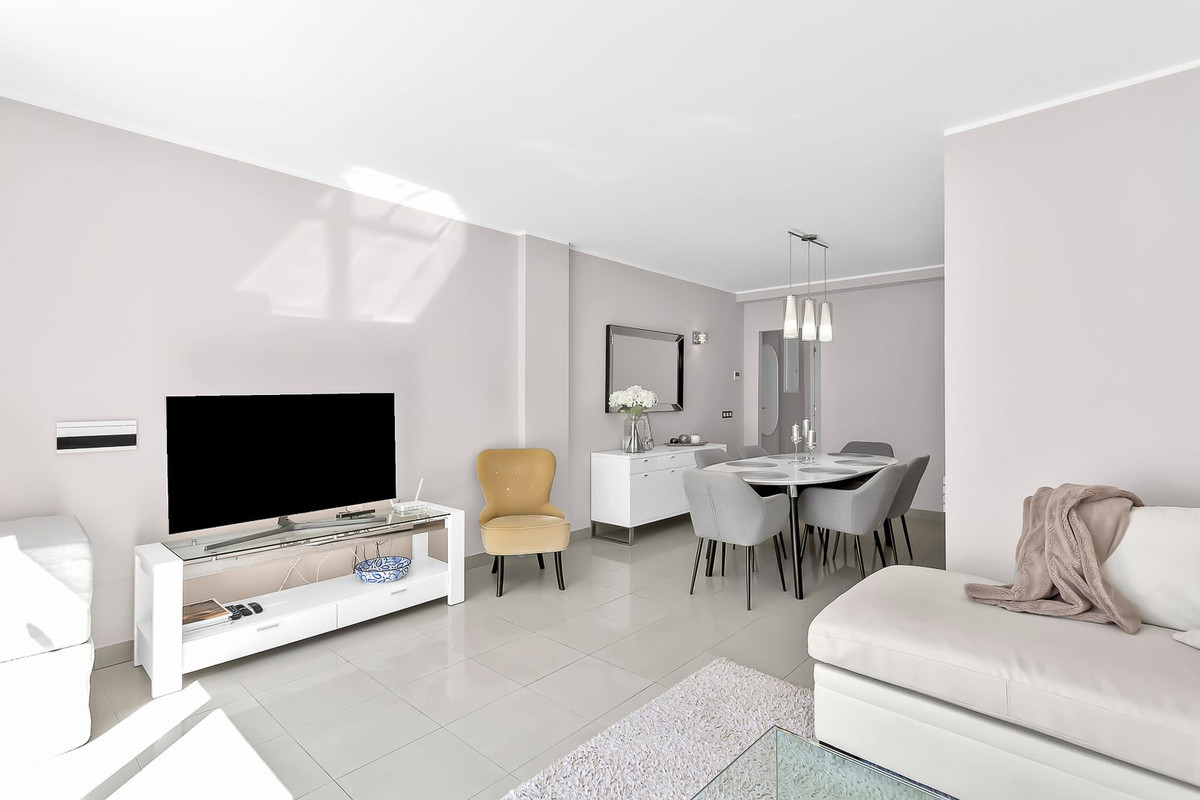 Appartement te koop in New Golden Mile | 3 slaapkamers H5299675