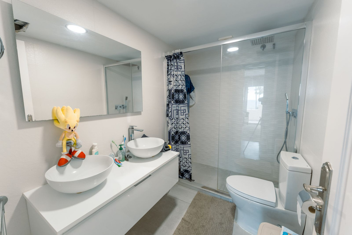 Appartement te koop in New Golden Mile | 4 slaapkamers H5318824