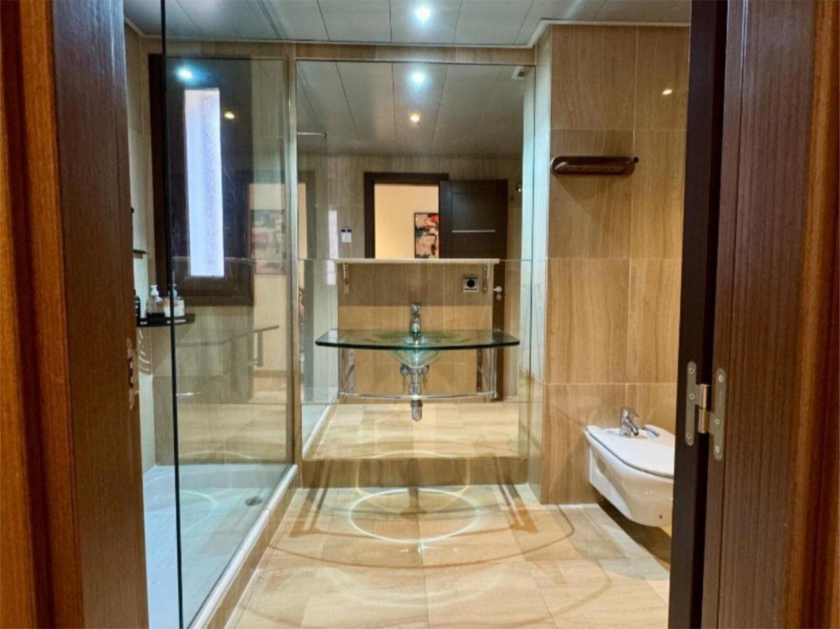 Appartement te koop in New Golden Mile | 3 slaapkamers H5324215