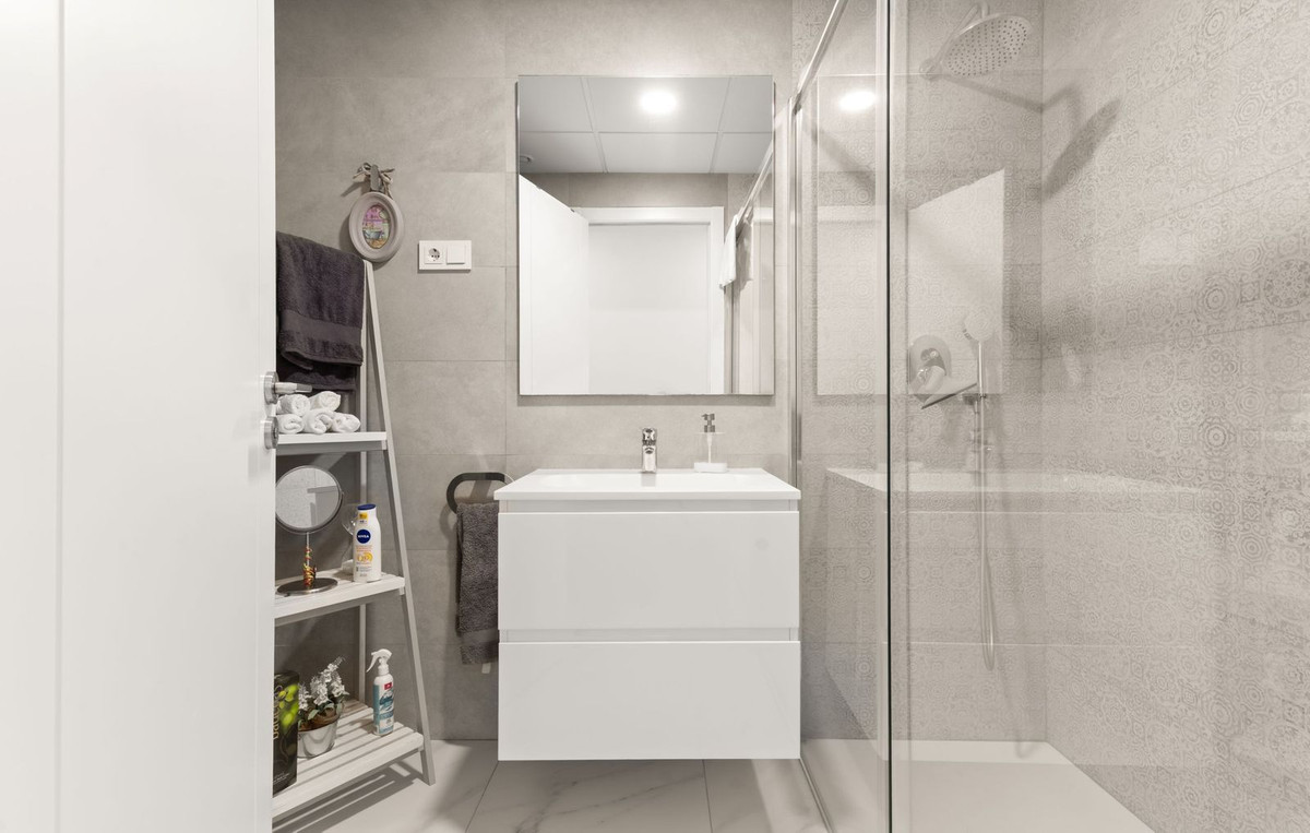 Appartement te koop in New Golden Mile | 2 slaapkamers H5335375