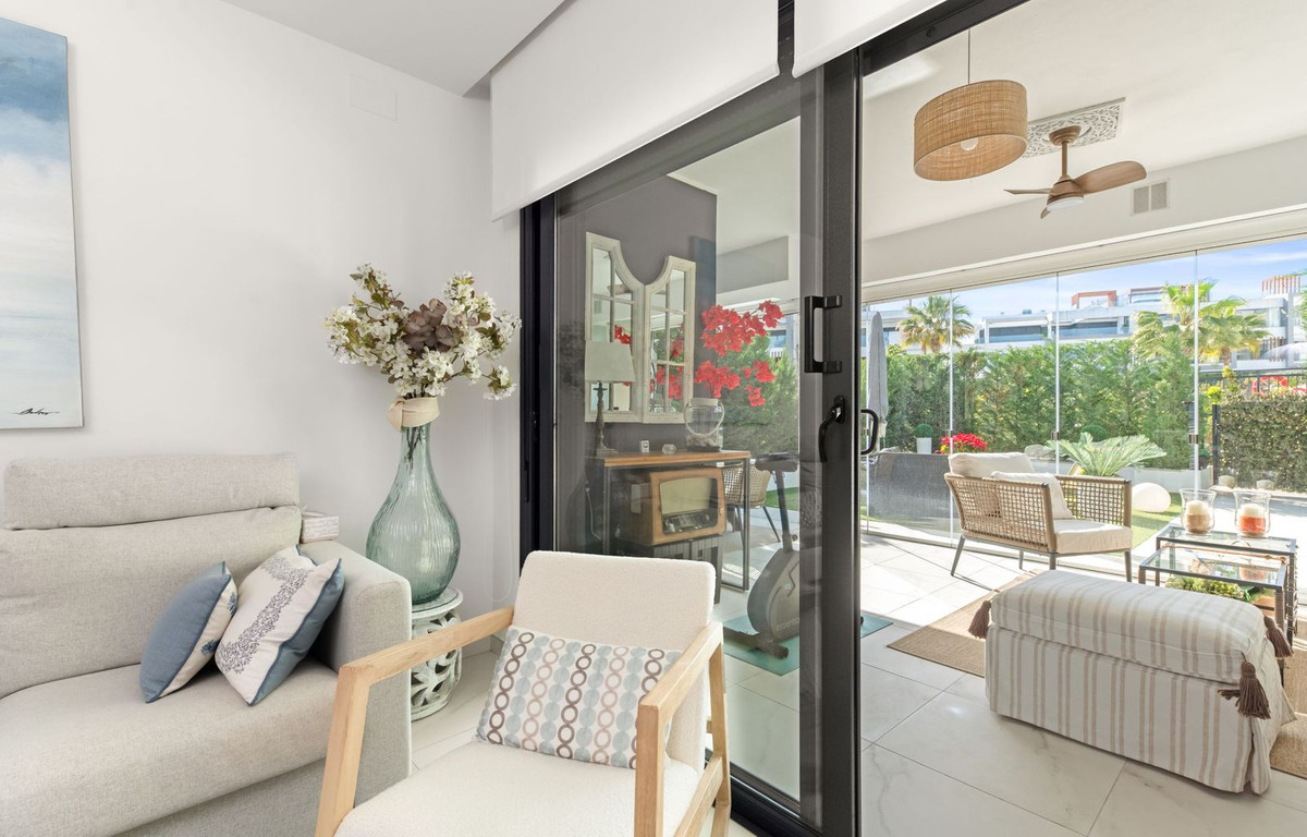 Appartement te koop in New Golden Mile | 2 slaapkamers H5335375