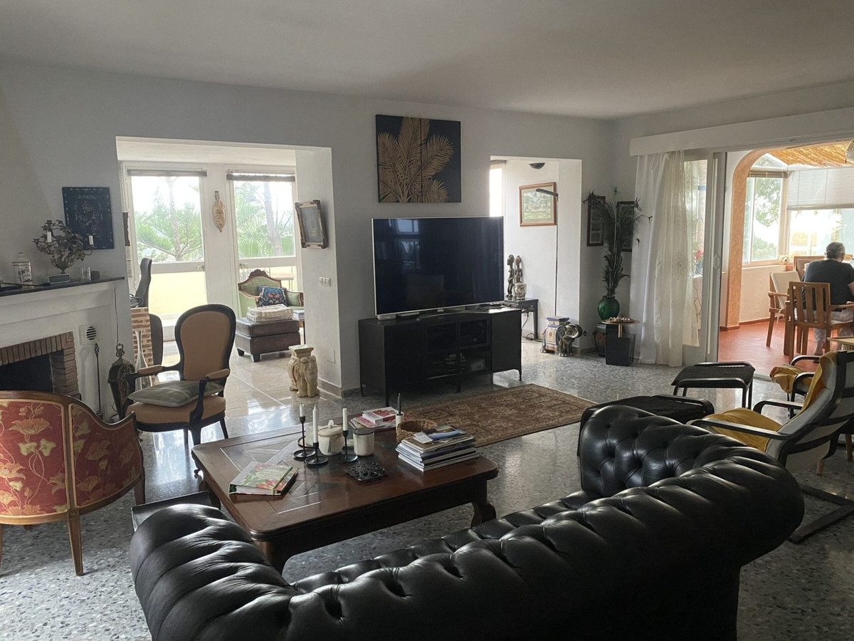 Appartement te koop in New Golden Mile | 6 slaapkamers H5346556