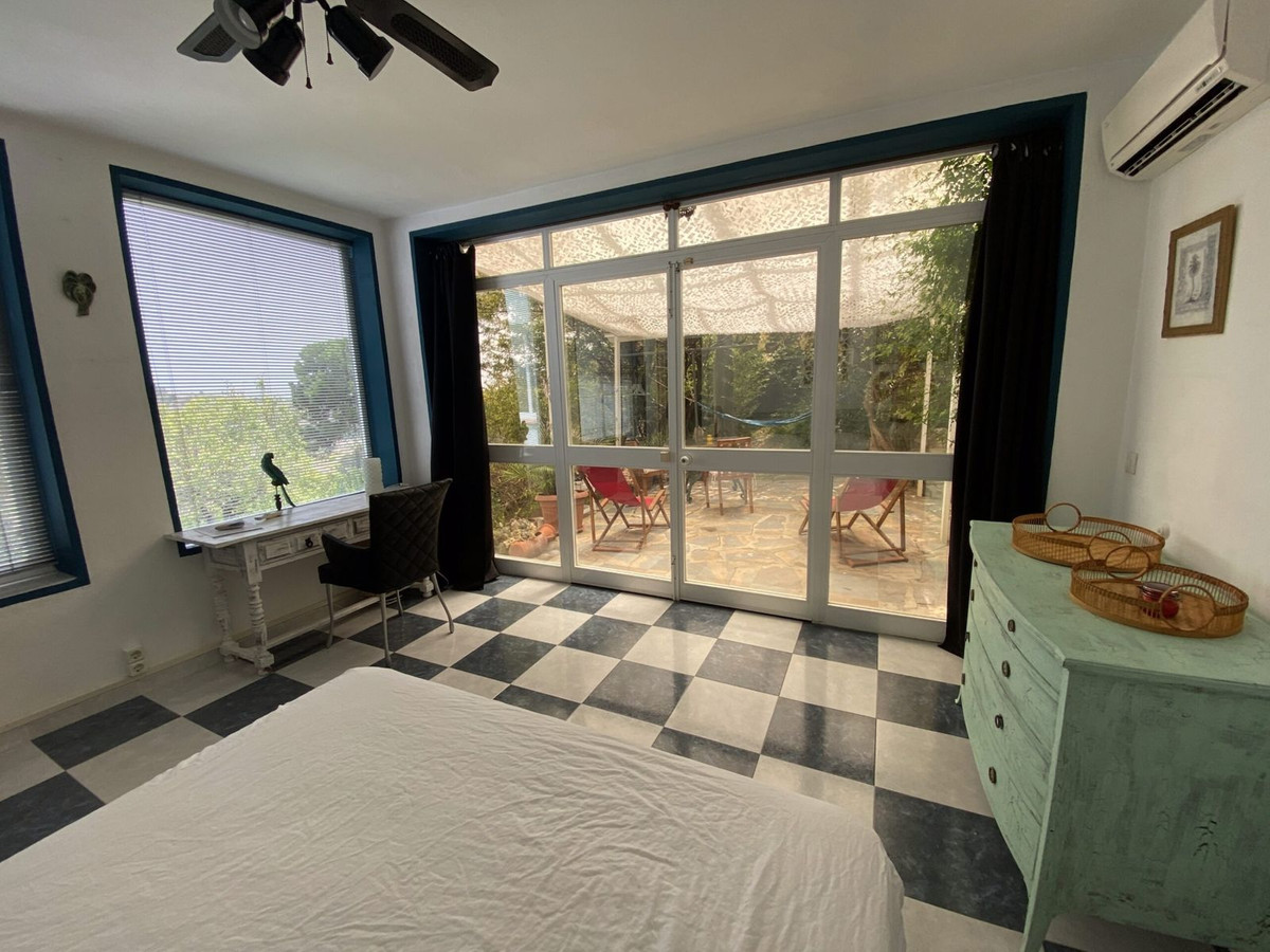 Appartement te koop in New Golden Mile | 6 slaapkamers H5346556