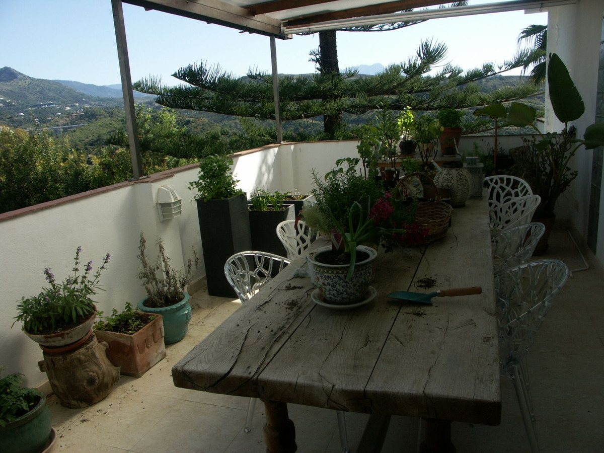 Appartement te koop in New Golden Mile | 6 slaapkamers H5346556