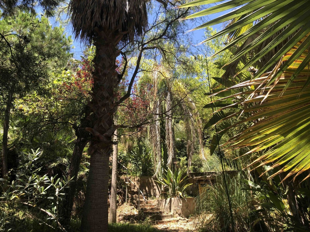 Appartement te koop in New Golden Mile | 6 slaapkamers H5346556