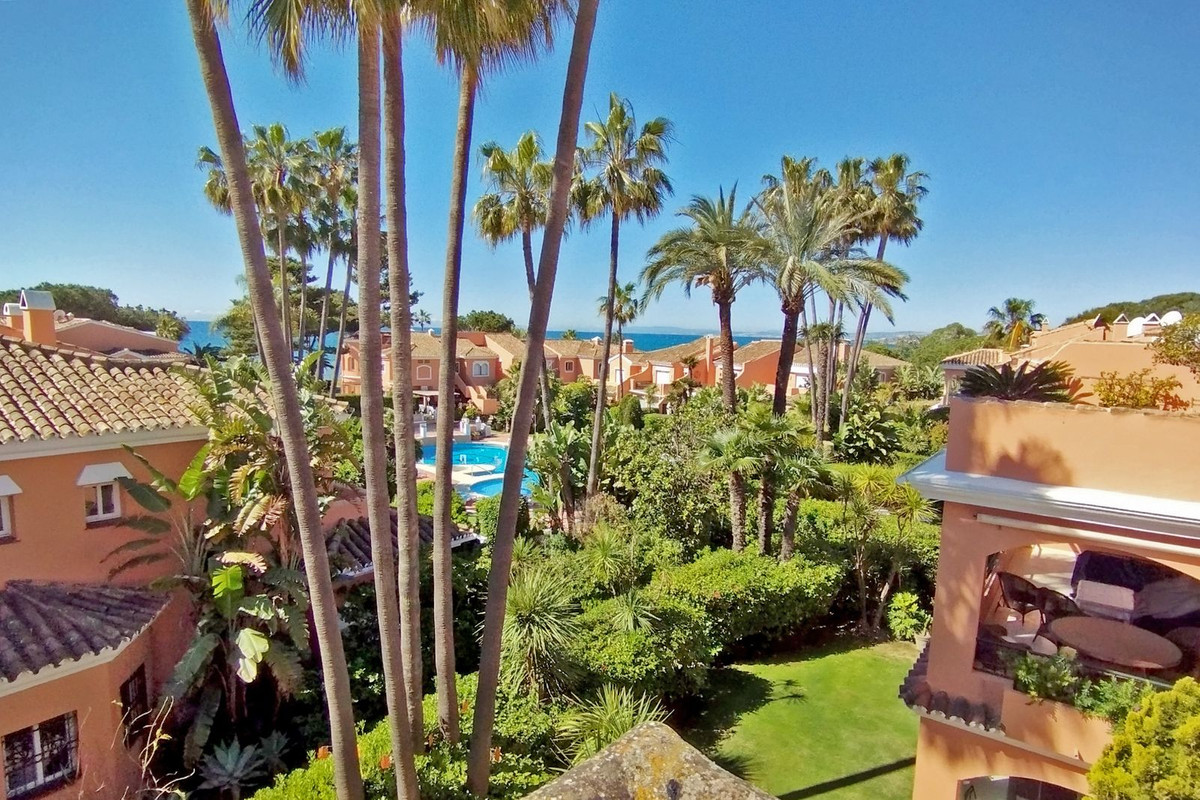 Appartement te koop in New Golden Mile | 4 slaapkamers H5350126