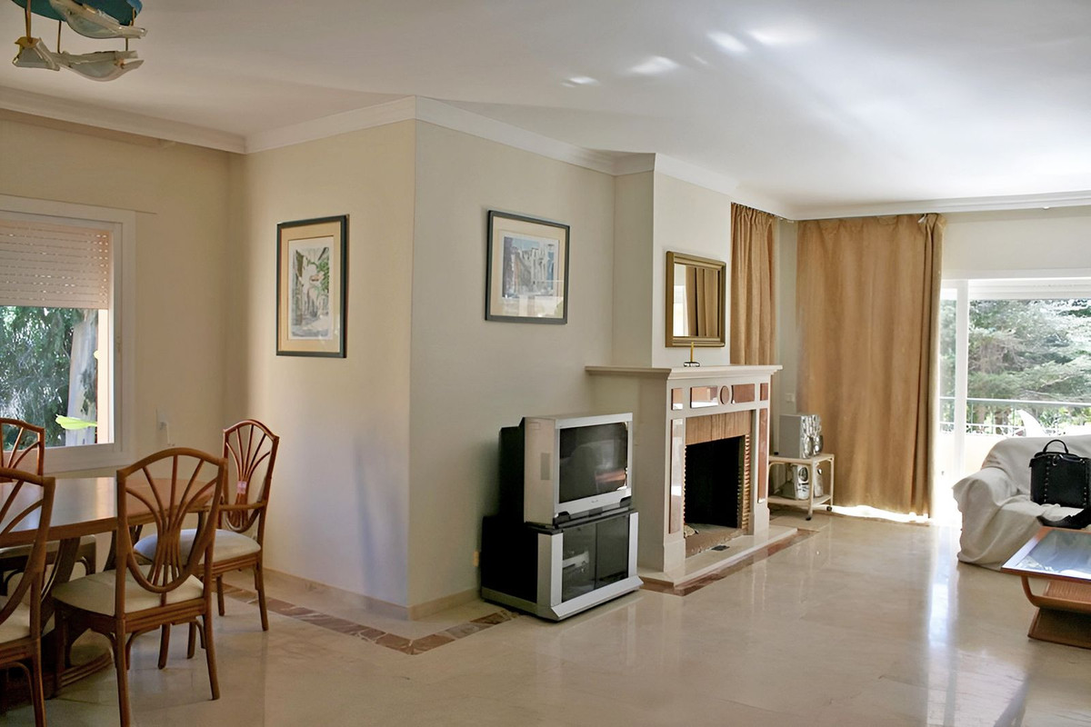 Appartement te koop in New Golden Mile | 4 slaapkamers H5350126