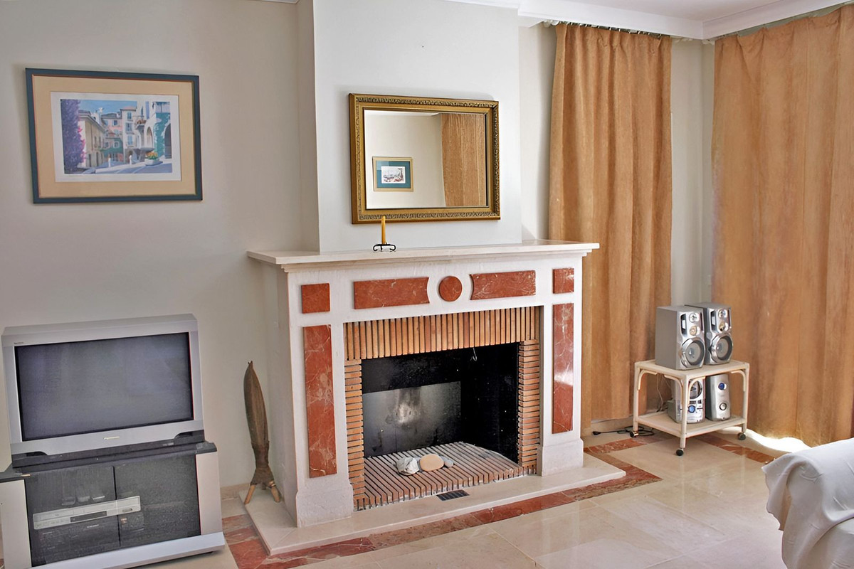 Appartement te koop in New Golden Mile | 4 slaapkamers H5350126